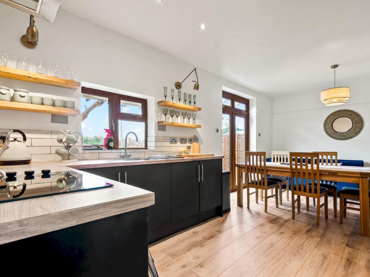 Pass The Keys Appletree Cottage - A Chic Seaside Home And Garden Whitstable Kültér fotó