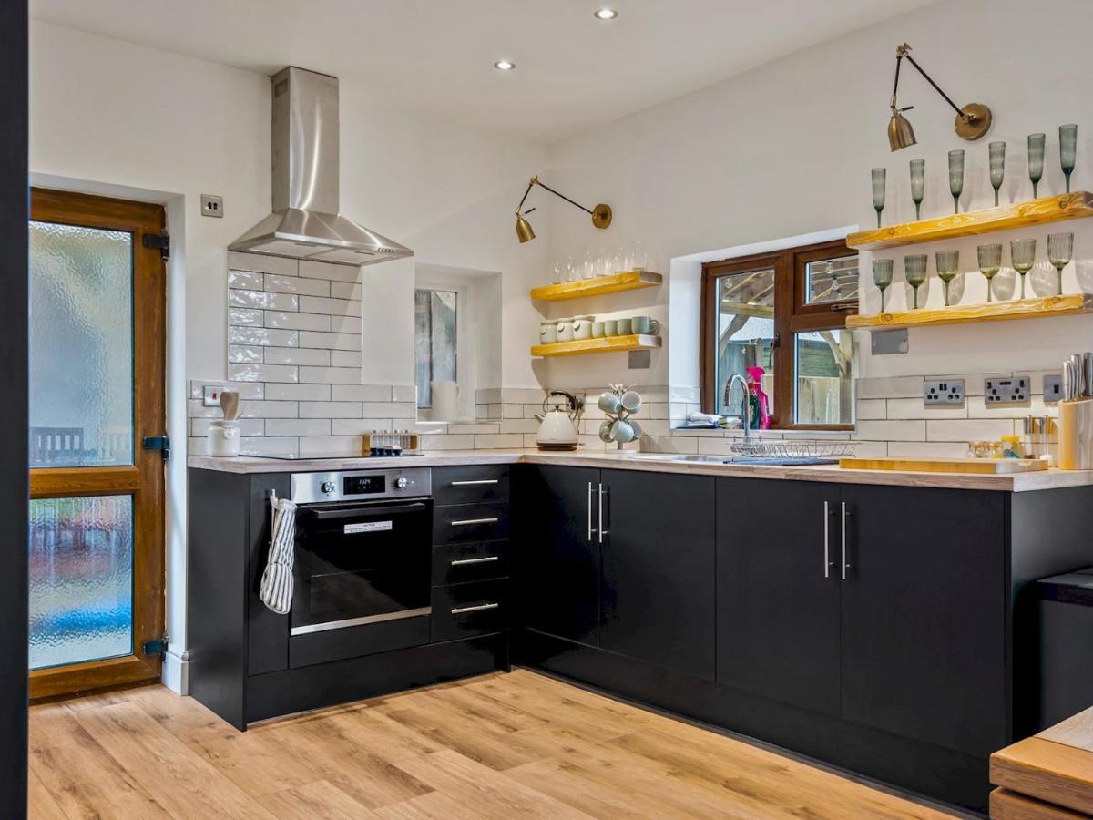 Pass The Keys Appletree Cottage - A Chic Seaside Home And Garden Whitstable Kültér fotó