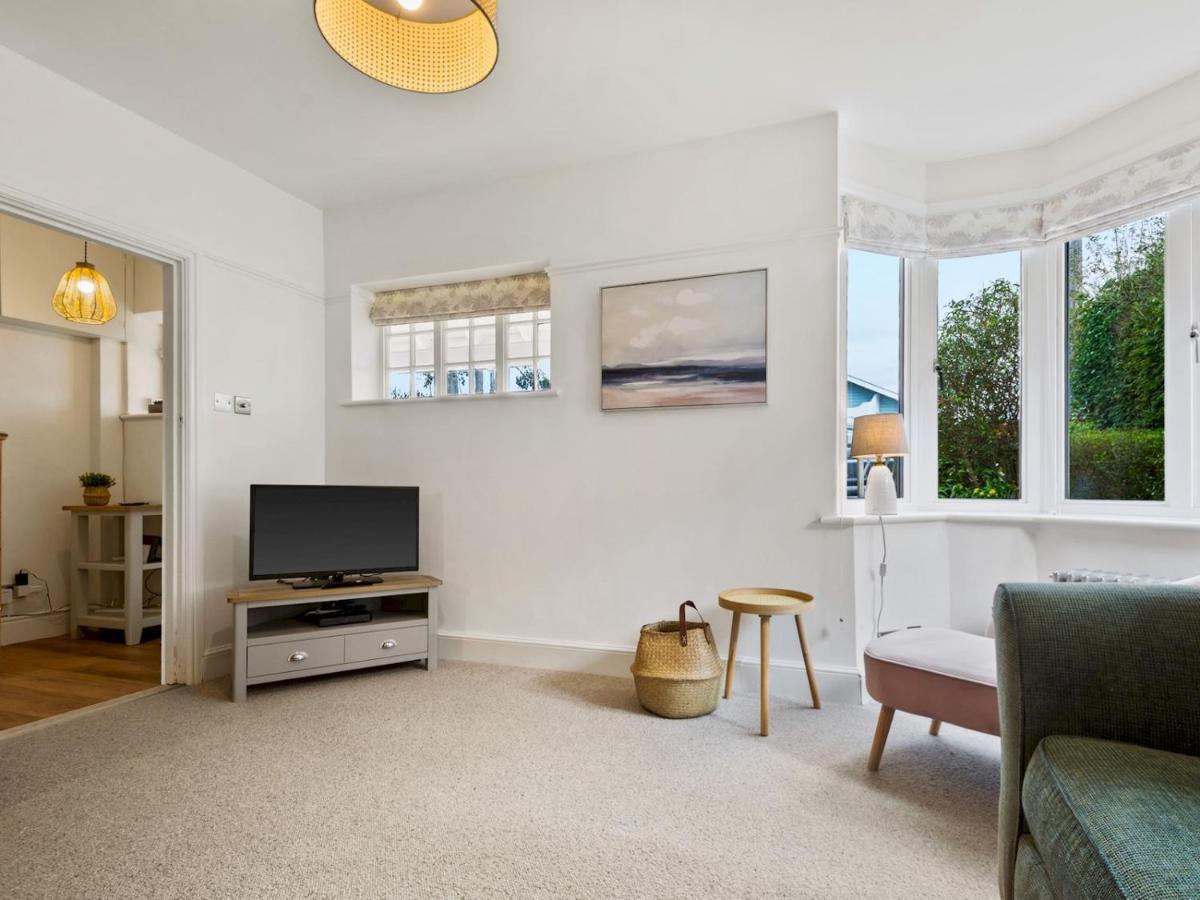 Pass The Keys Appletree Cottage - A Chic Seaside Home And Garden Whitstable Kültér fotó
