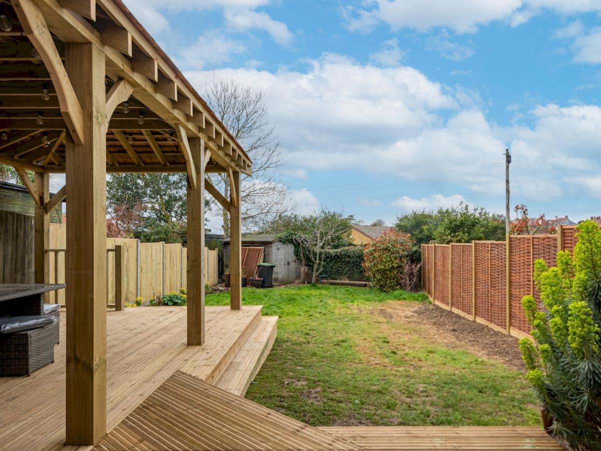Pass The Keys Appletree Cottage - A Chic Seaside Home And Garden Whitstable Kültér fotó