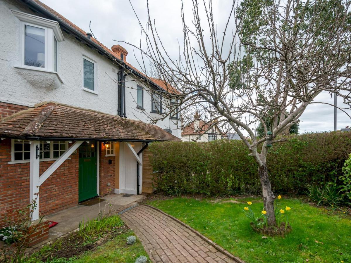 Pass The Keys Appletree Cottage - A Chic Seaside Home And Garden Whitstable Kültér fotó